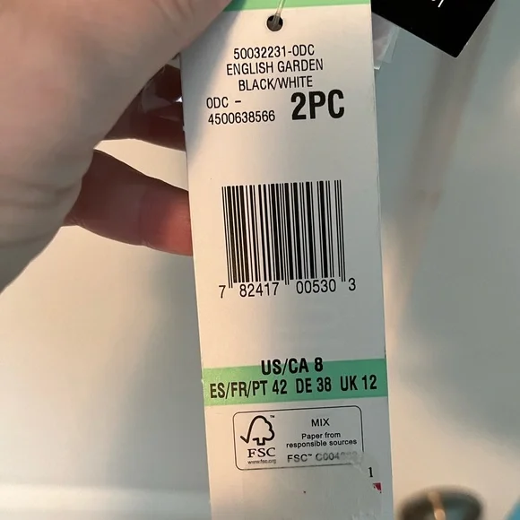 Le Suit - Women’s Suit Jacket and Skirt - Picture 5 of 5